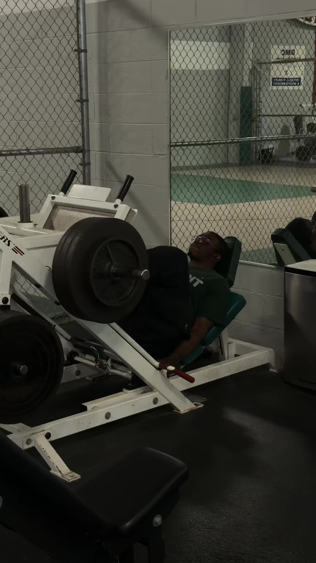 @andyweights