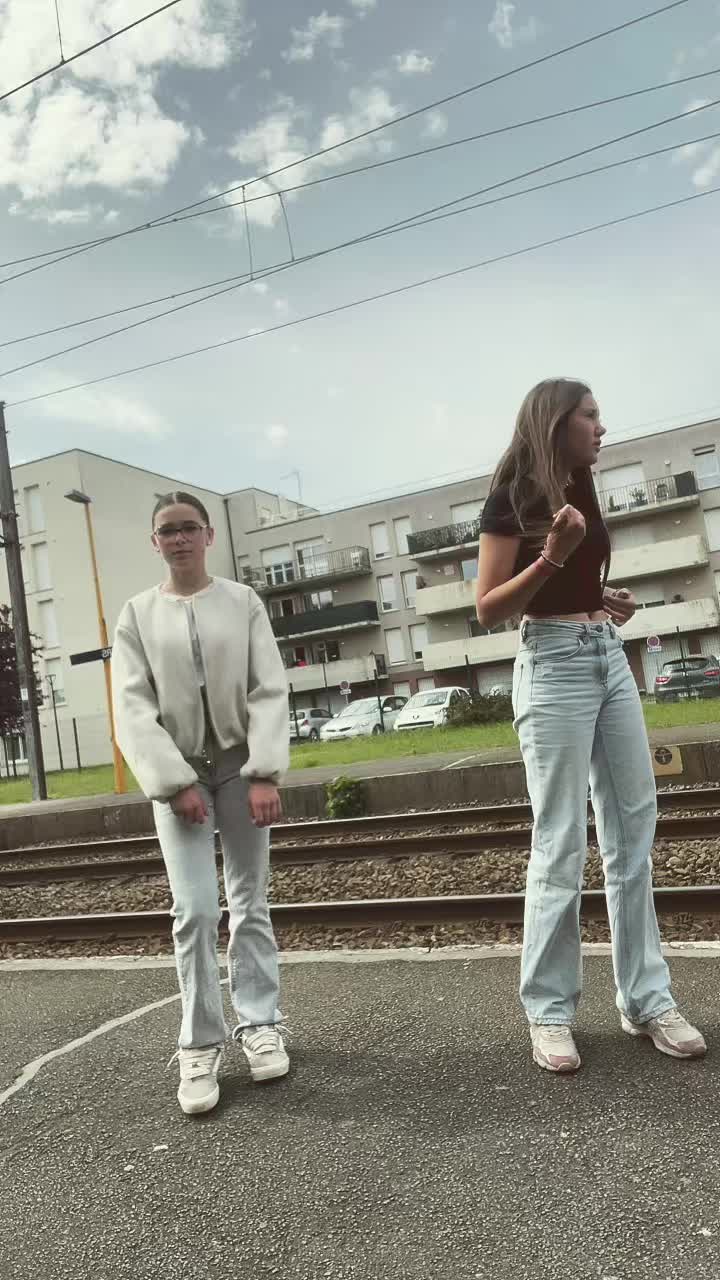 @𝐩𝐚𝐮𝐥𝐢𝐧𝐞