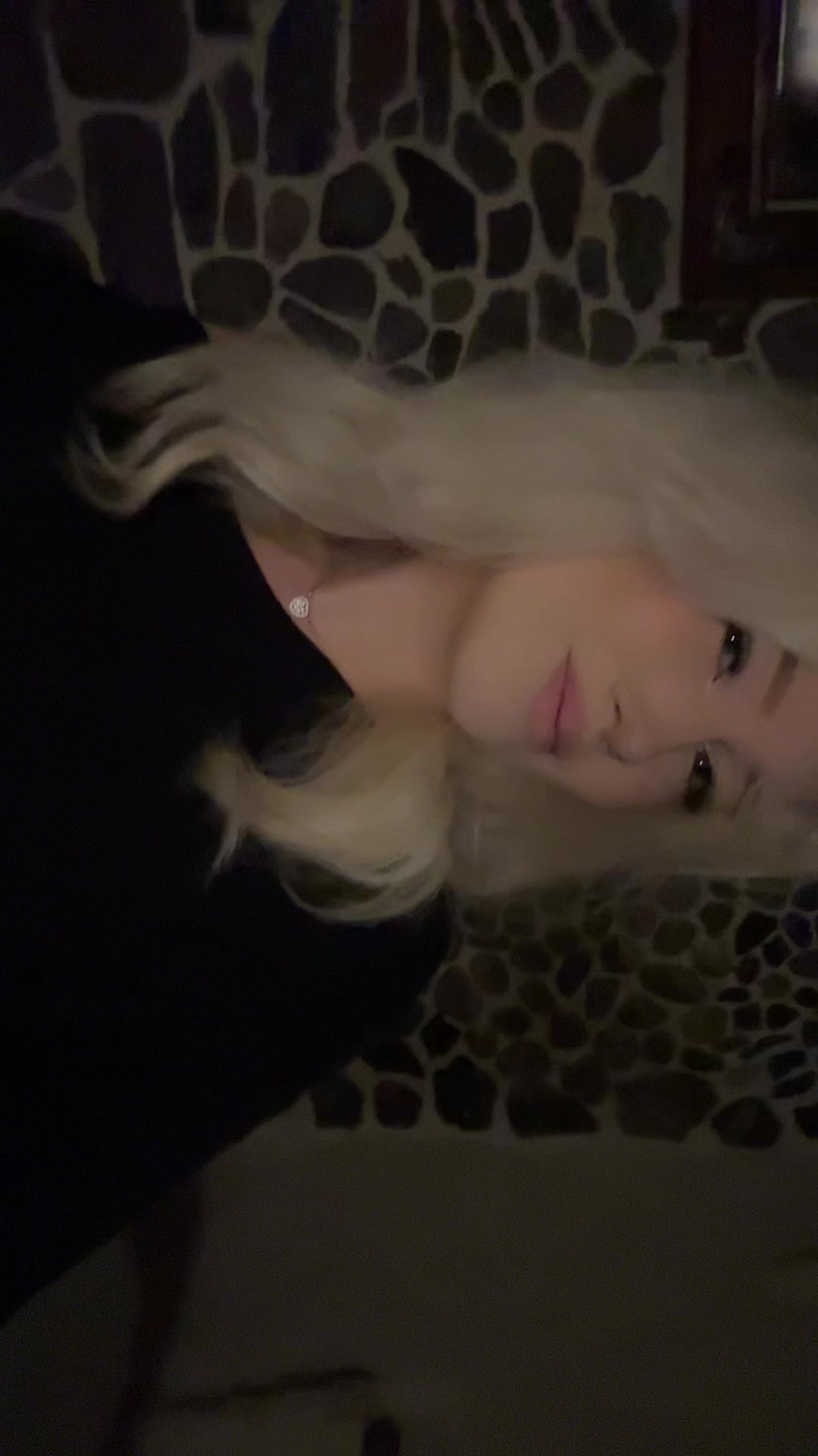 @😴