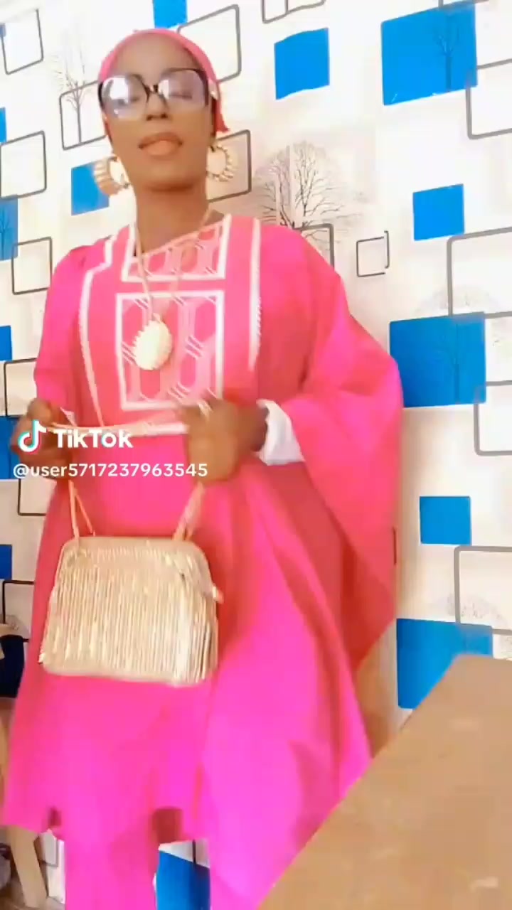 @Bolanle gold 💯💓💗