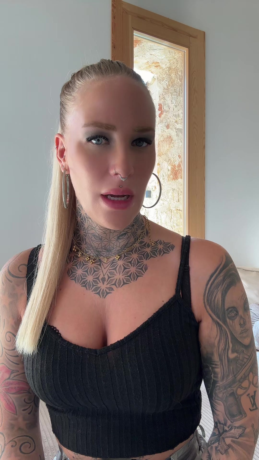 @laracumkitten_official