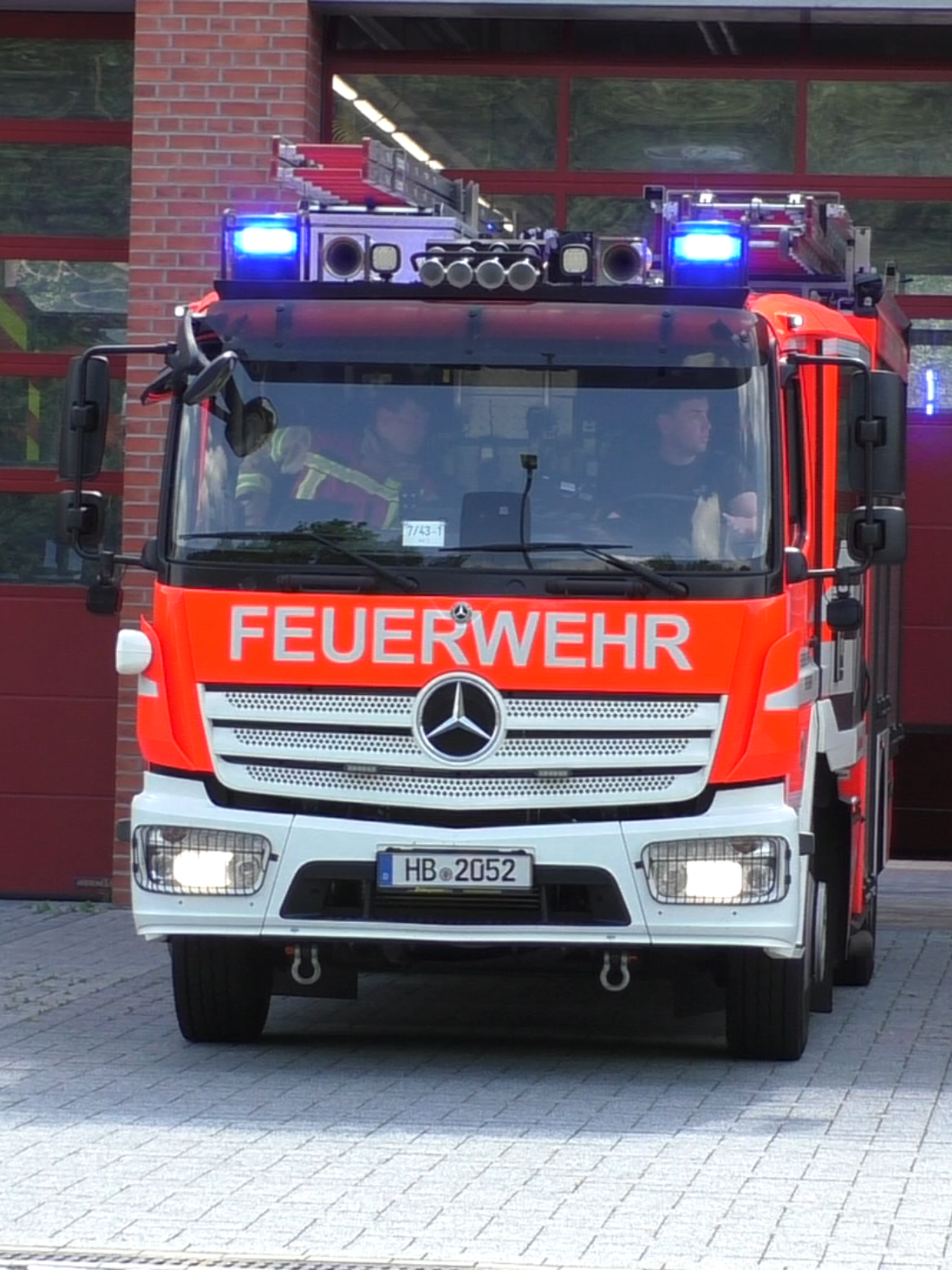 @Blaulichtfahrt