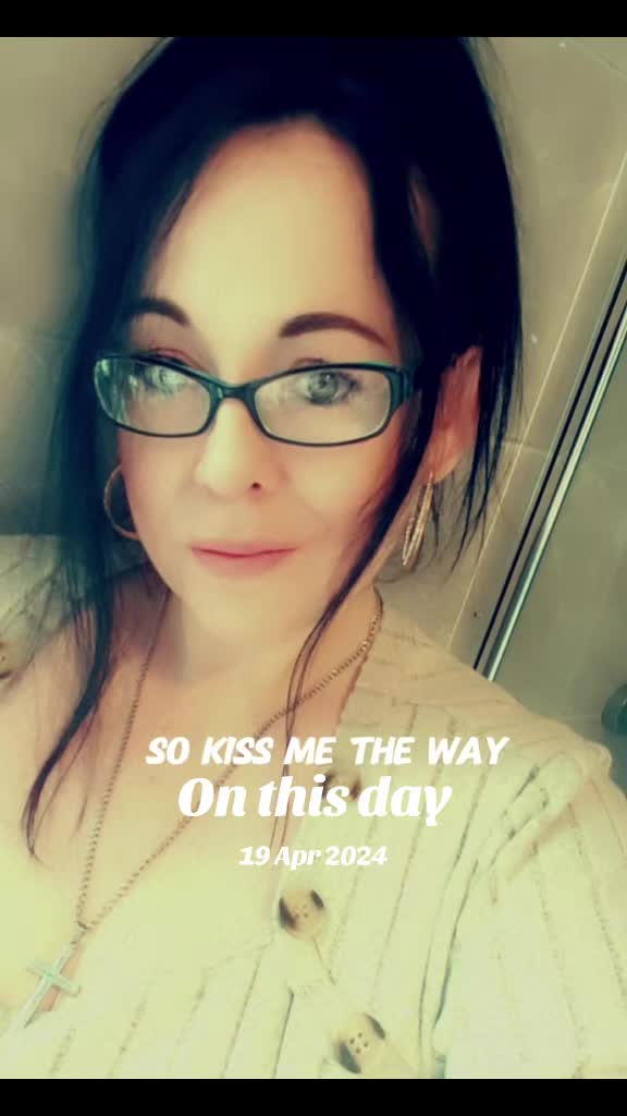 @Queenie