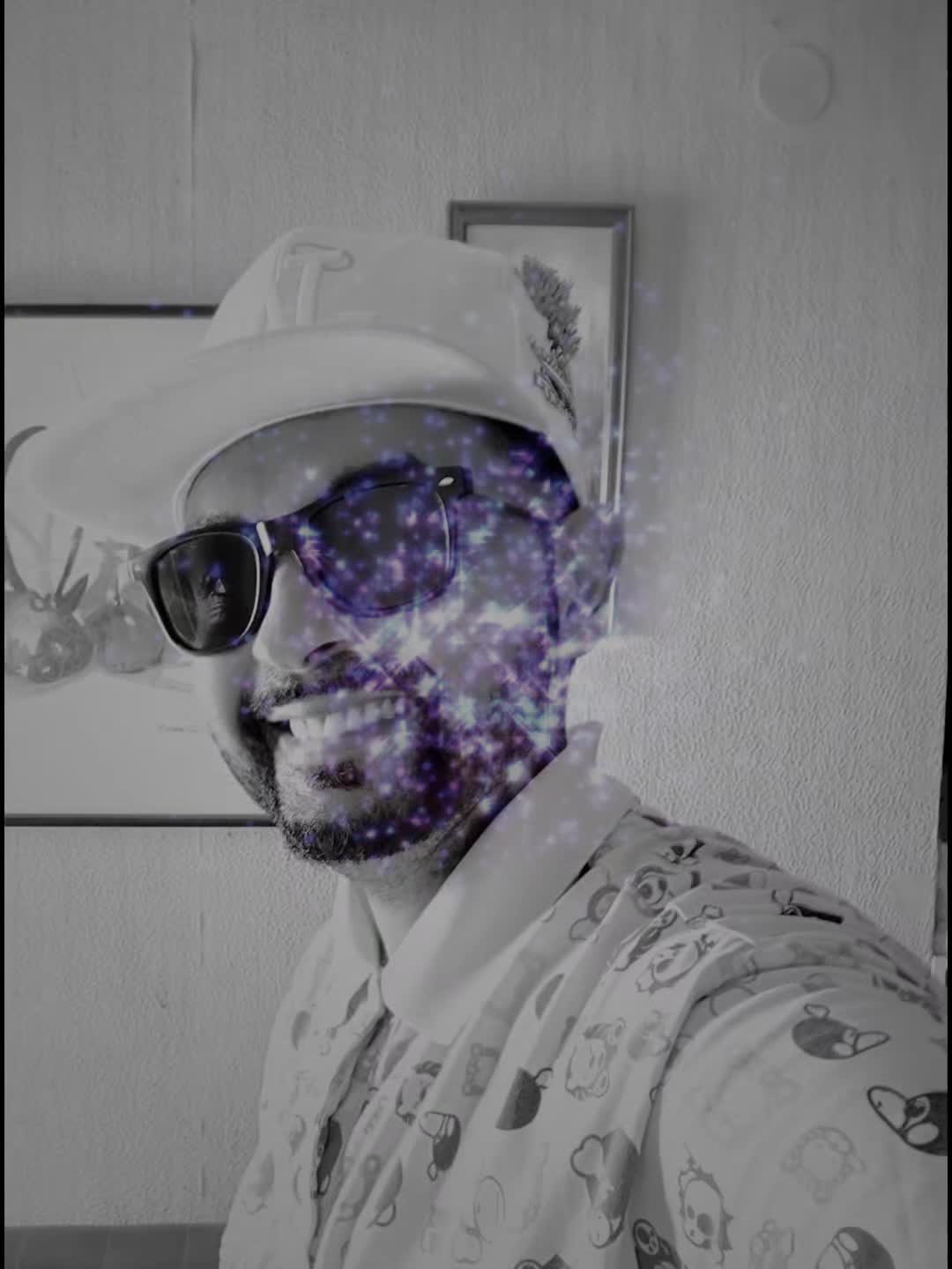 @rafaeelooo
