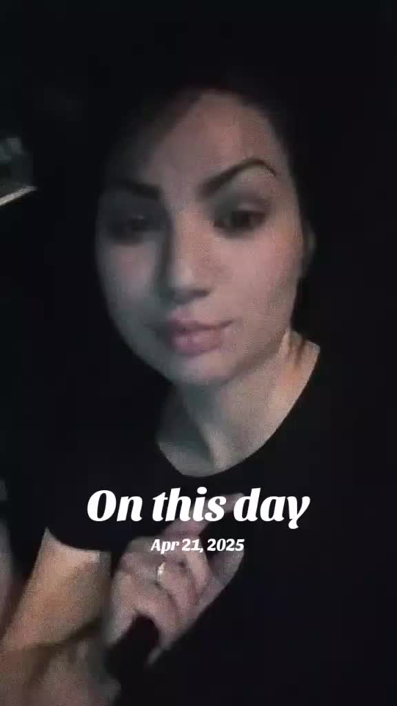 @Andreea Simon