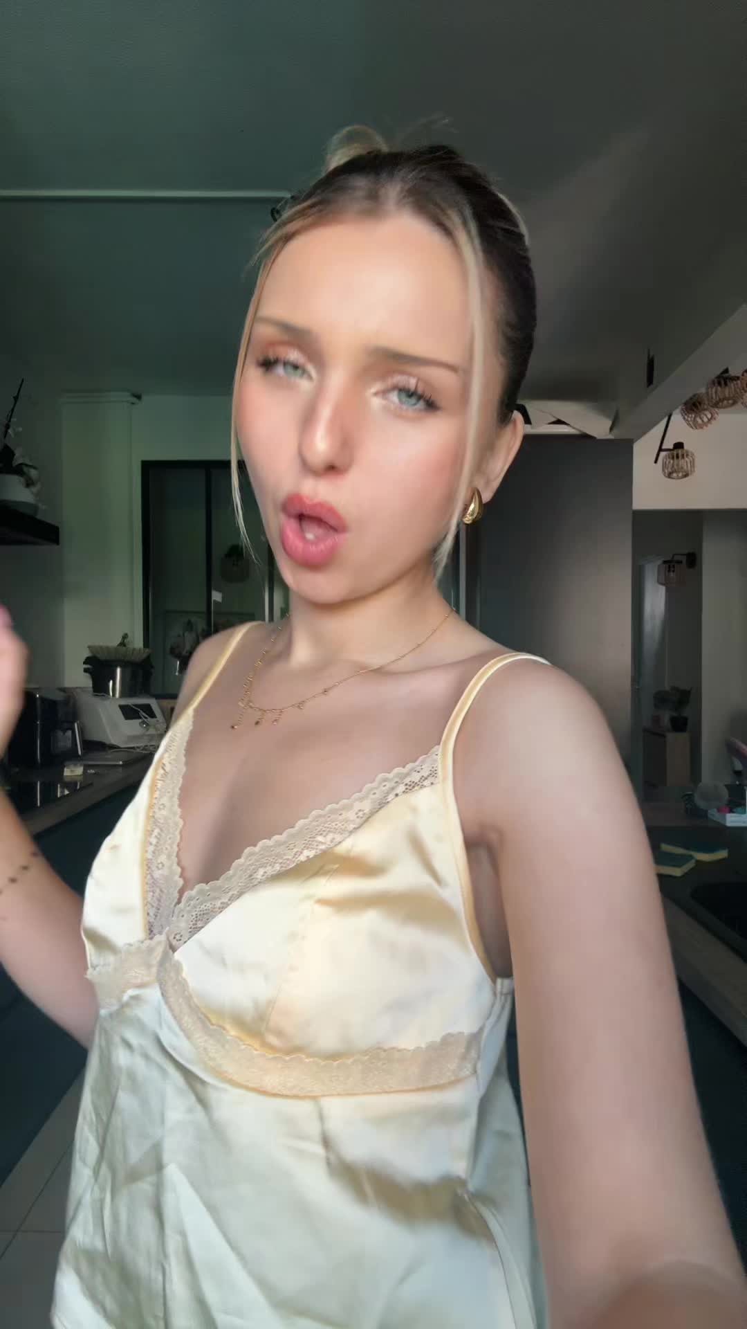 @lololarnaque