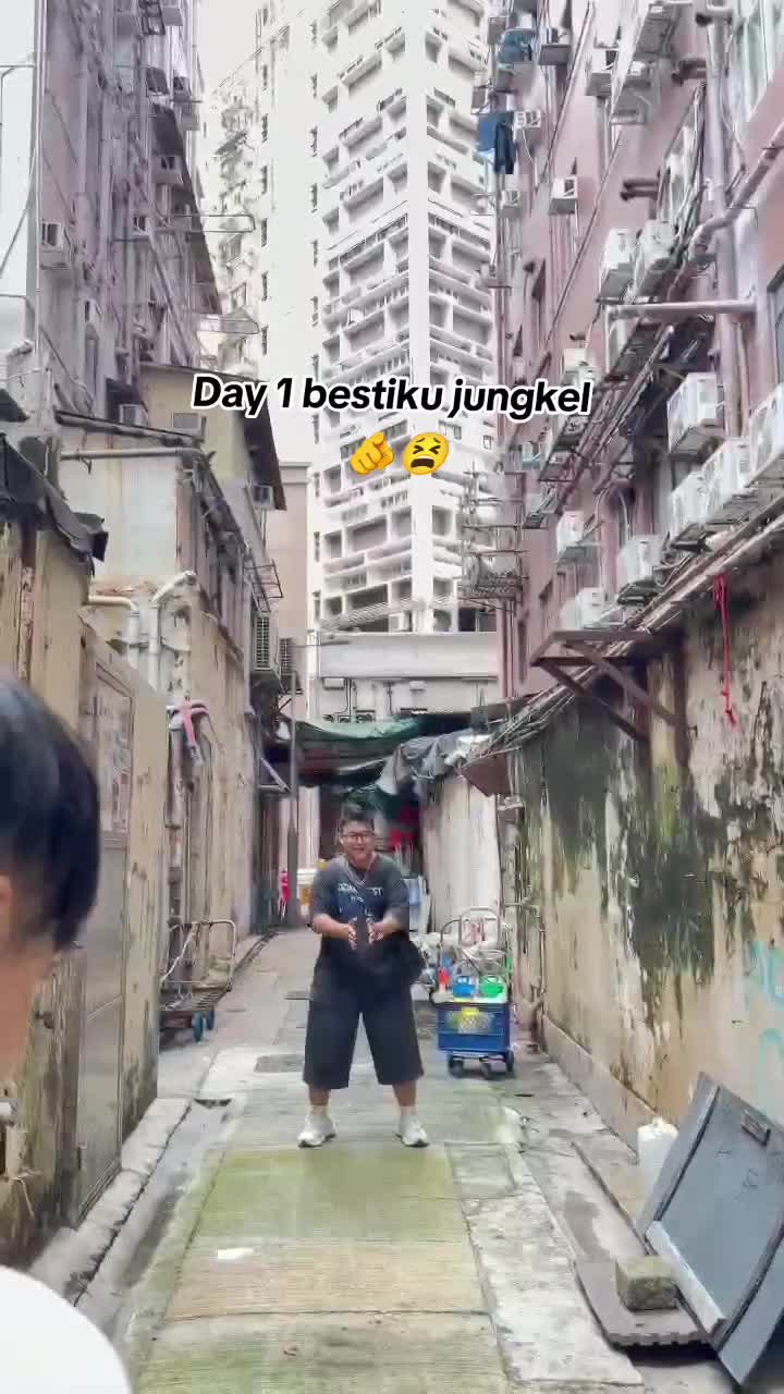 @Mekrok_07