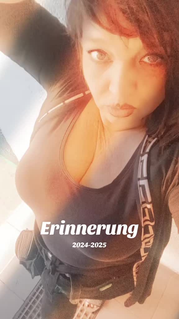 @Alex -Sandra / Frau Elza 😅