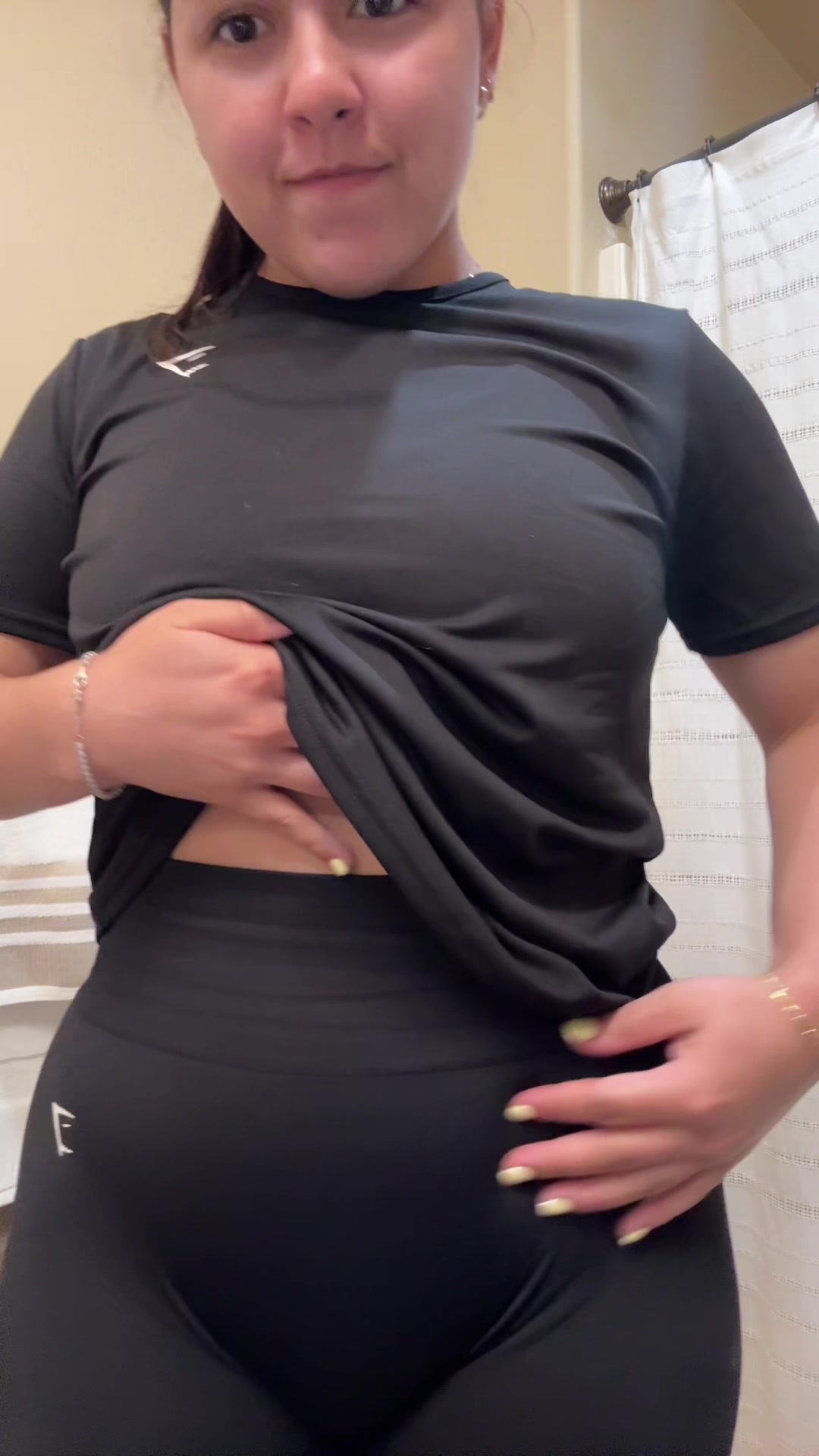 @👩🏽&zwj;🦲