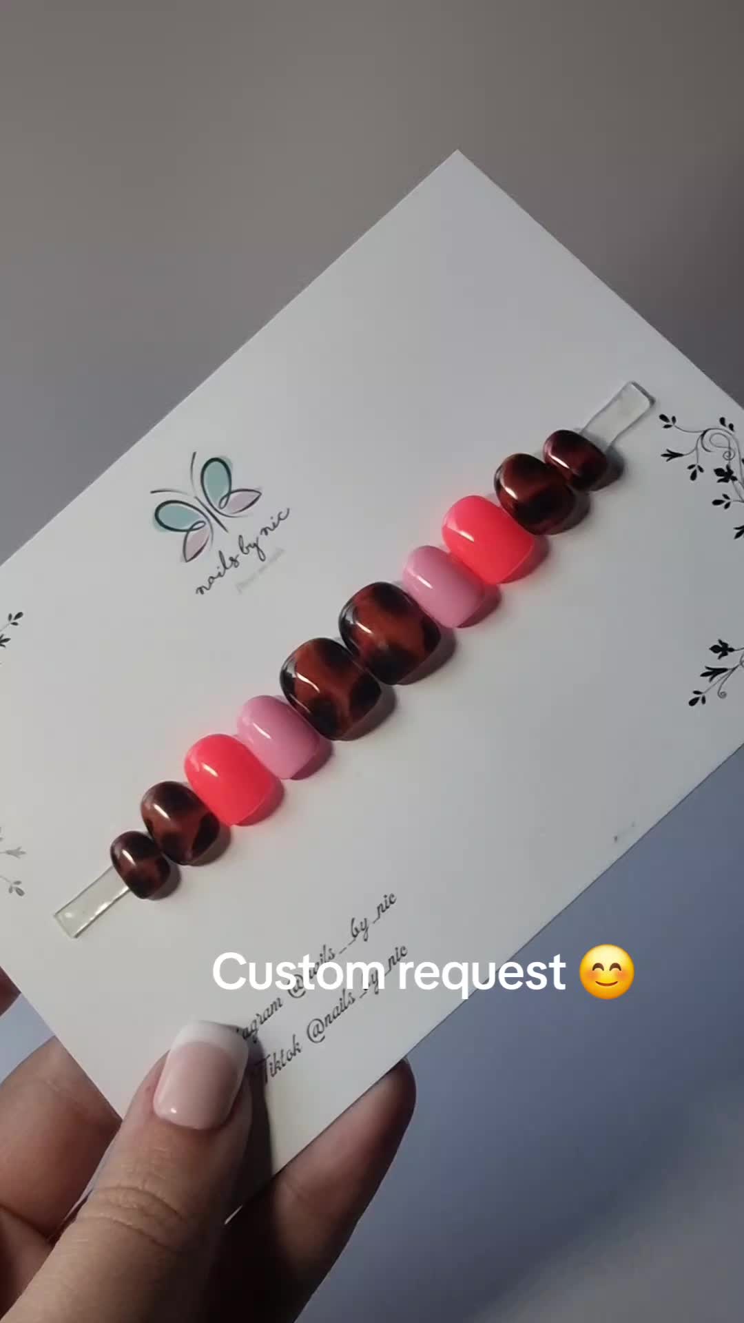 @nailsbynic | Press On Nails