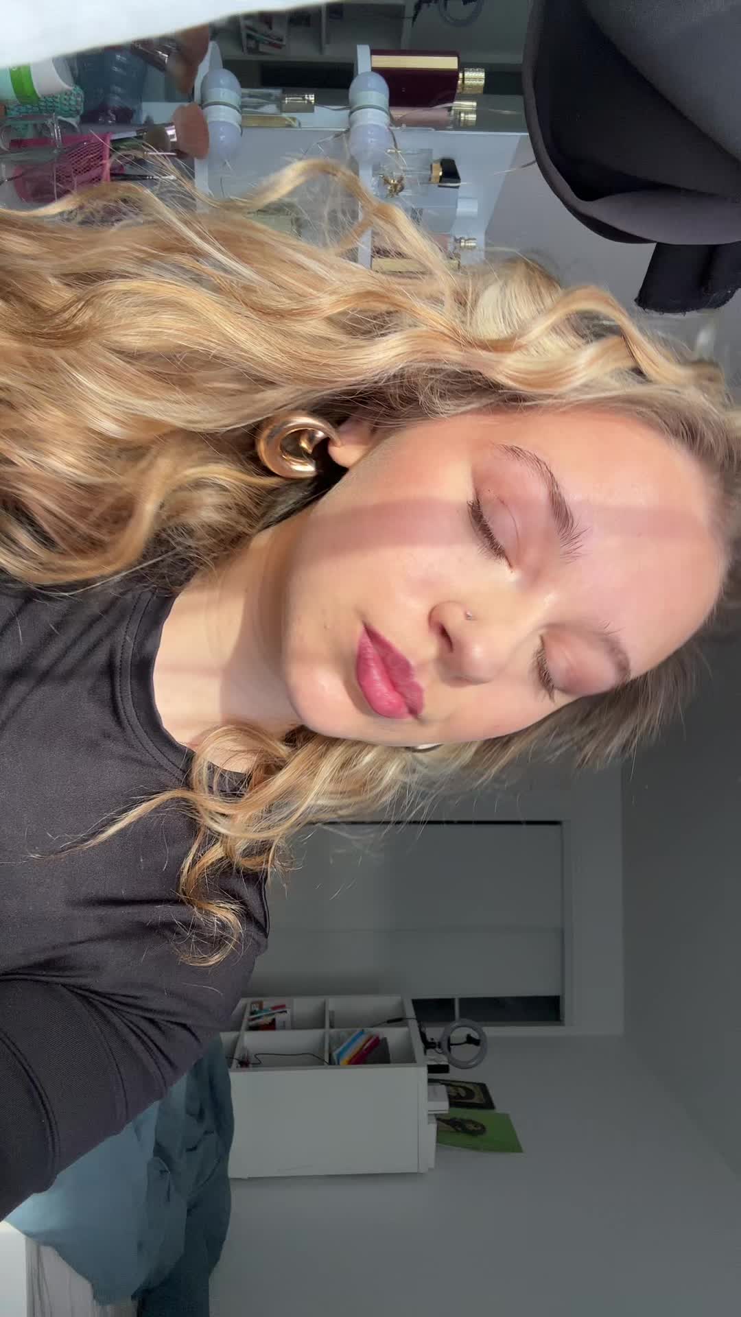 @zélie🌟