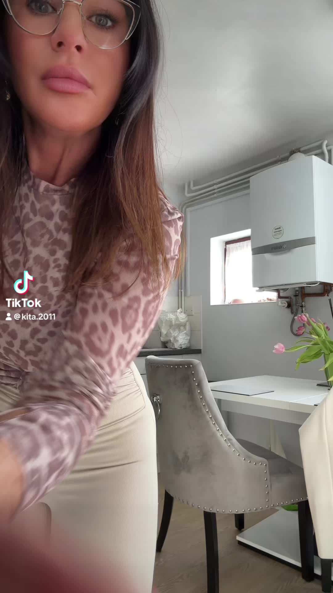 @Kita