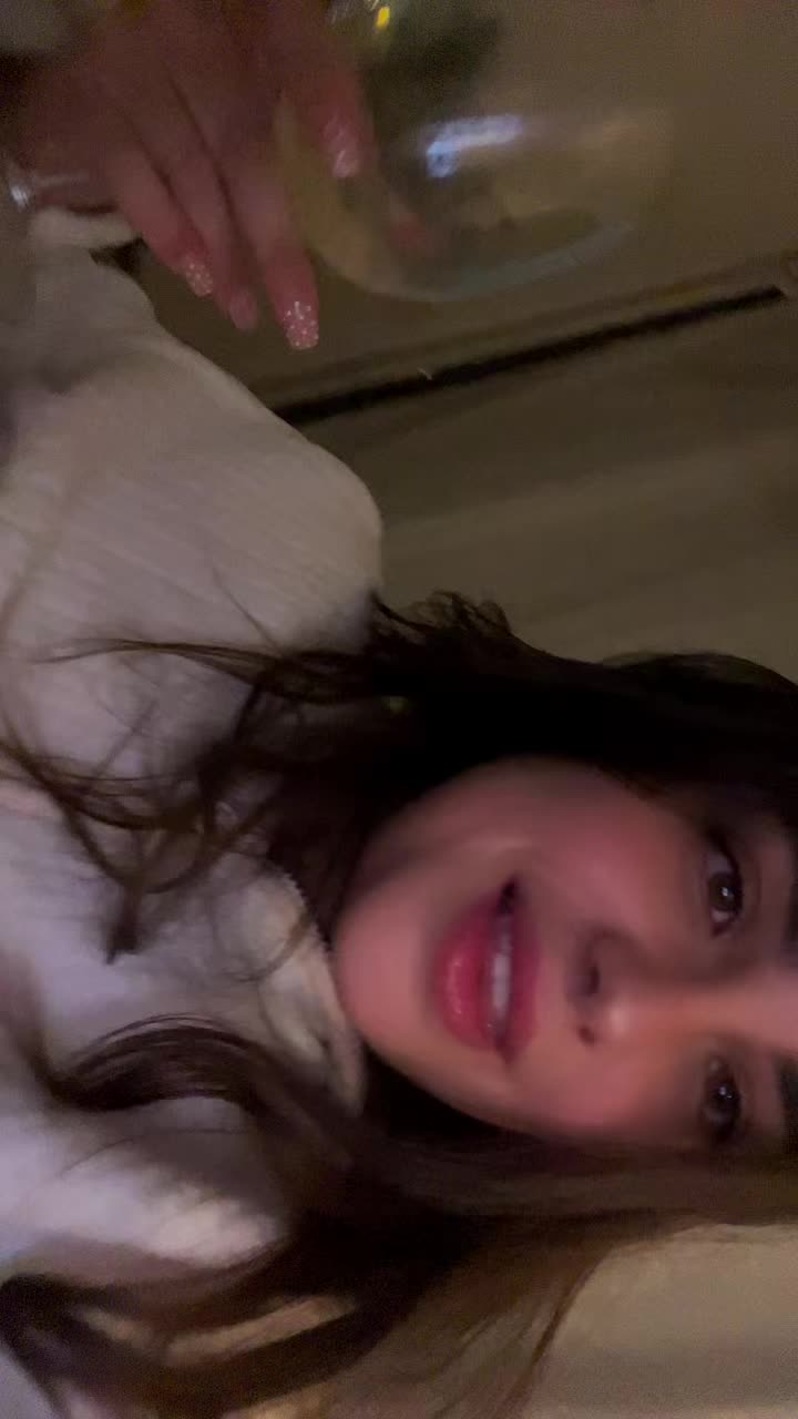 @Tania