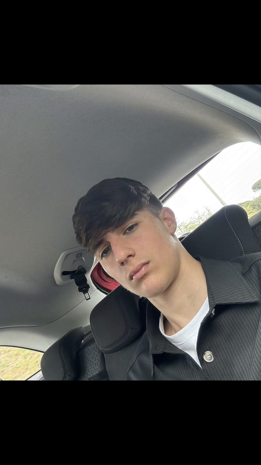 @_.christiann_00