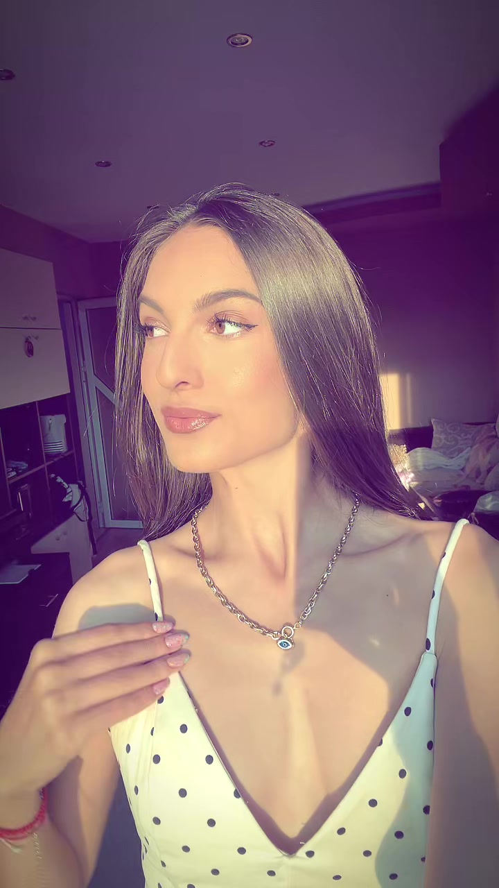 @𝚁𝚘𝚜𝚒𝚝𝚜𝚊♡