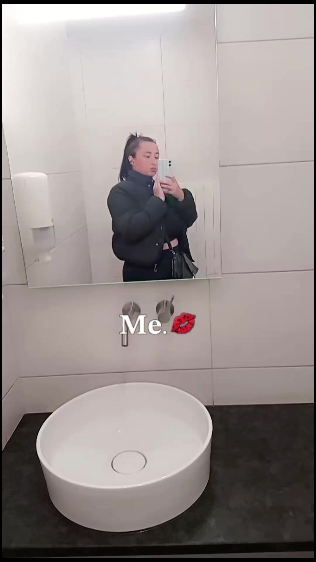 @Bella Issa