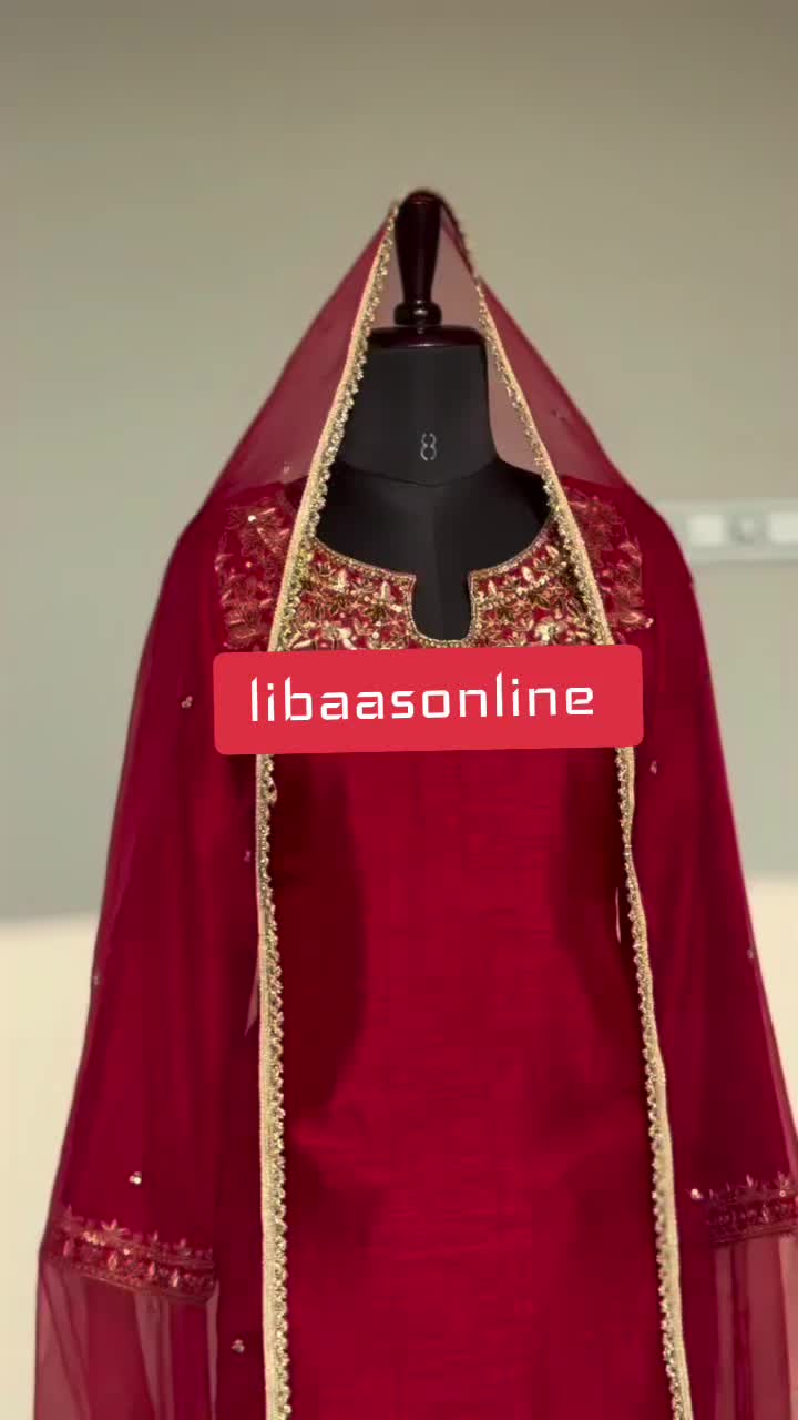@ਲਿਬਾਸ by ਕੌਰ