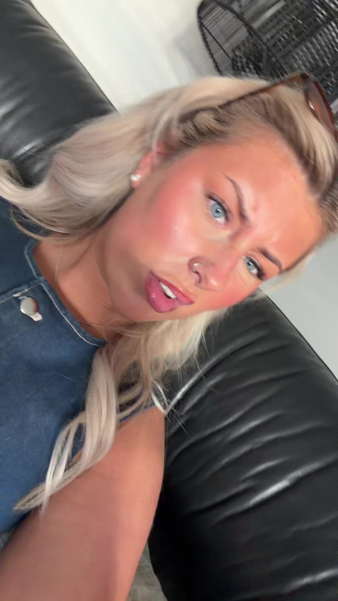 @natayadalling
