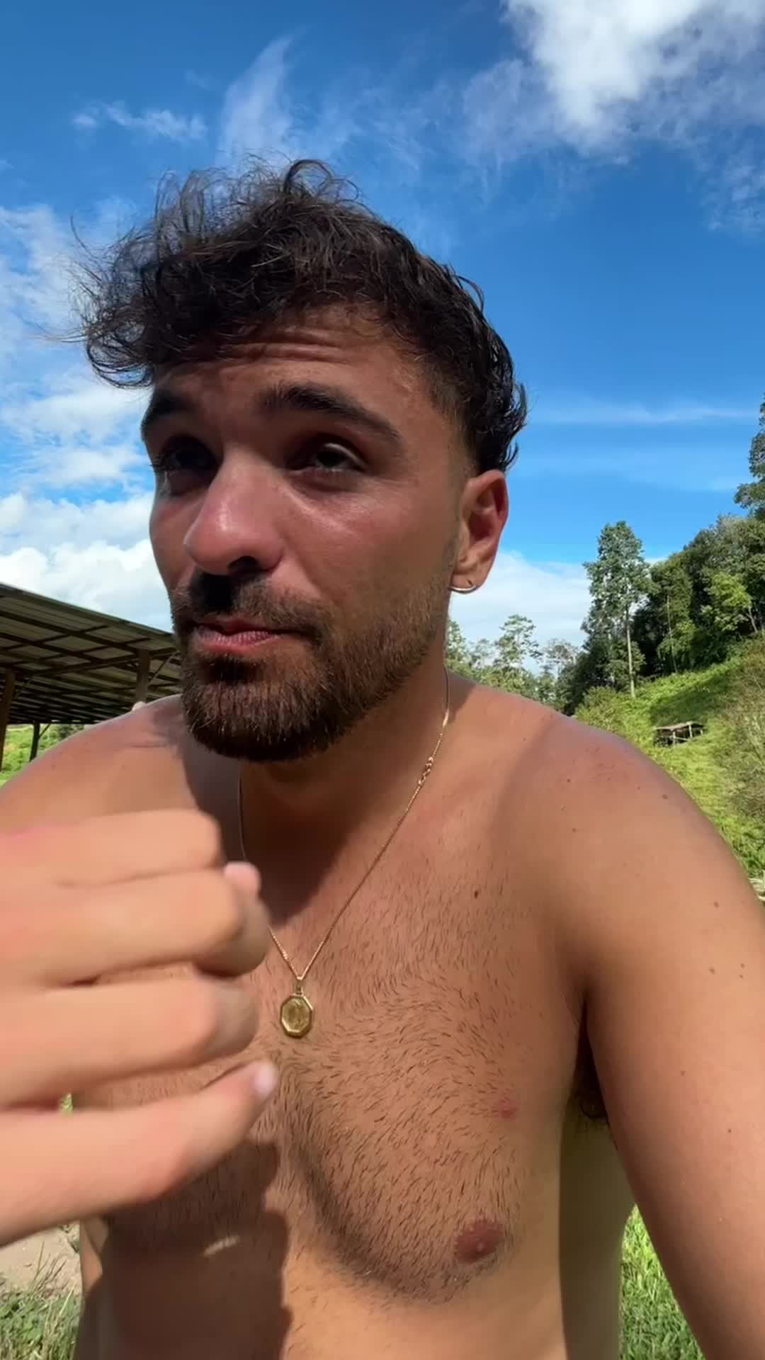 @javicaparross__