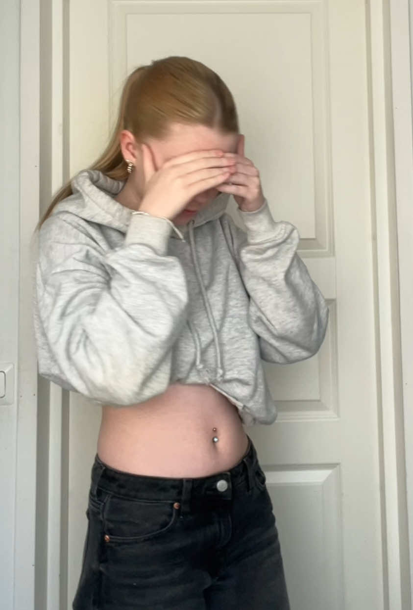 @𝐋𝐢𝐥𝐚.𝐩𝐢𝐭𝐤🤍