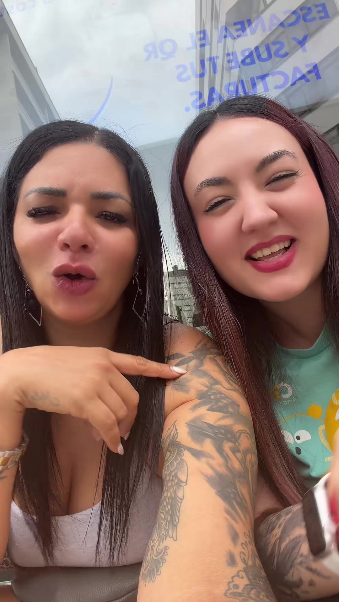 @Tatianita  malandri&ntilde;a😘