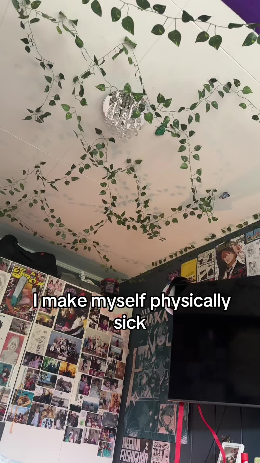 @⃟