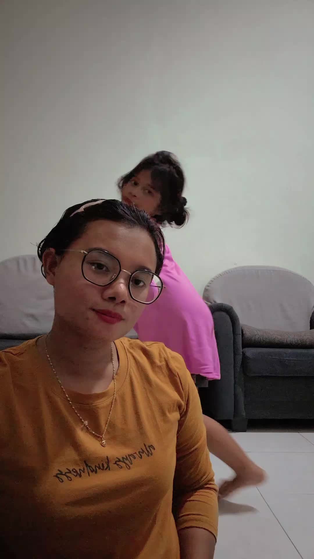 @Moniza Magdalena