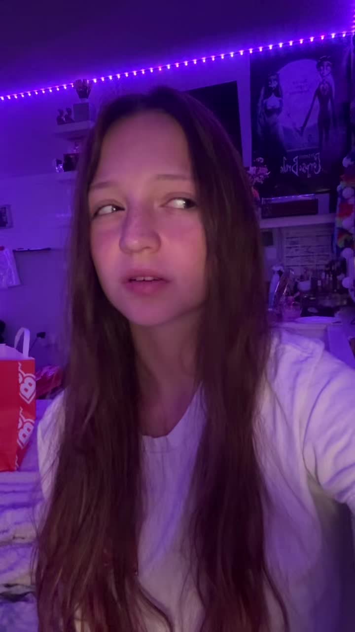 @🪽