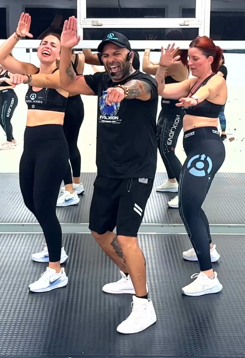 @EVOLXION Baile Fit Emocional