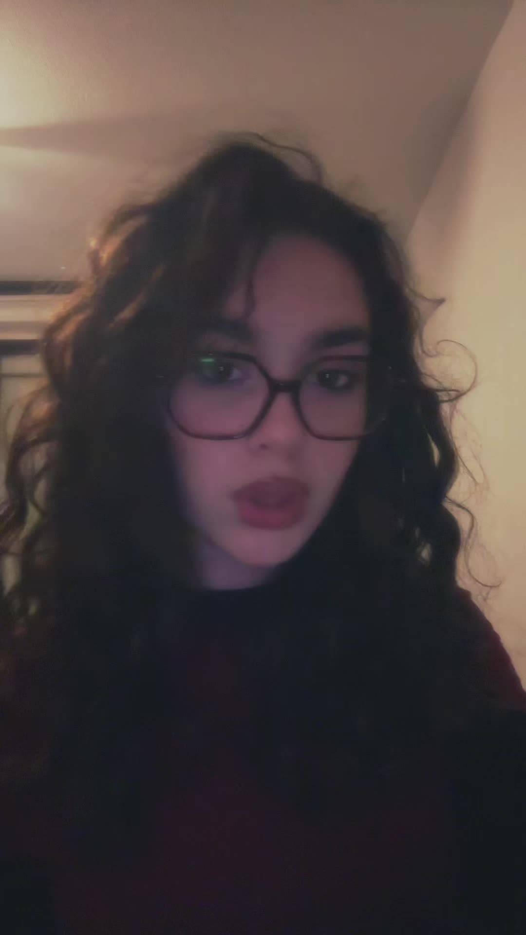@𝐄𝐦𝐦𝐲𝐲𝐲