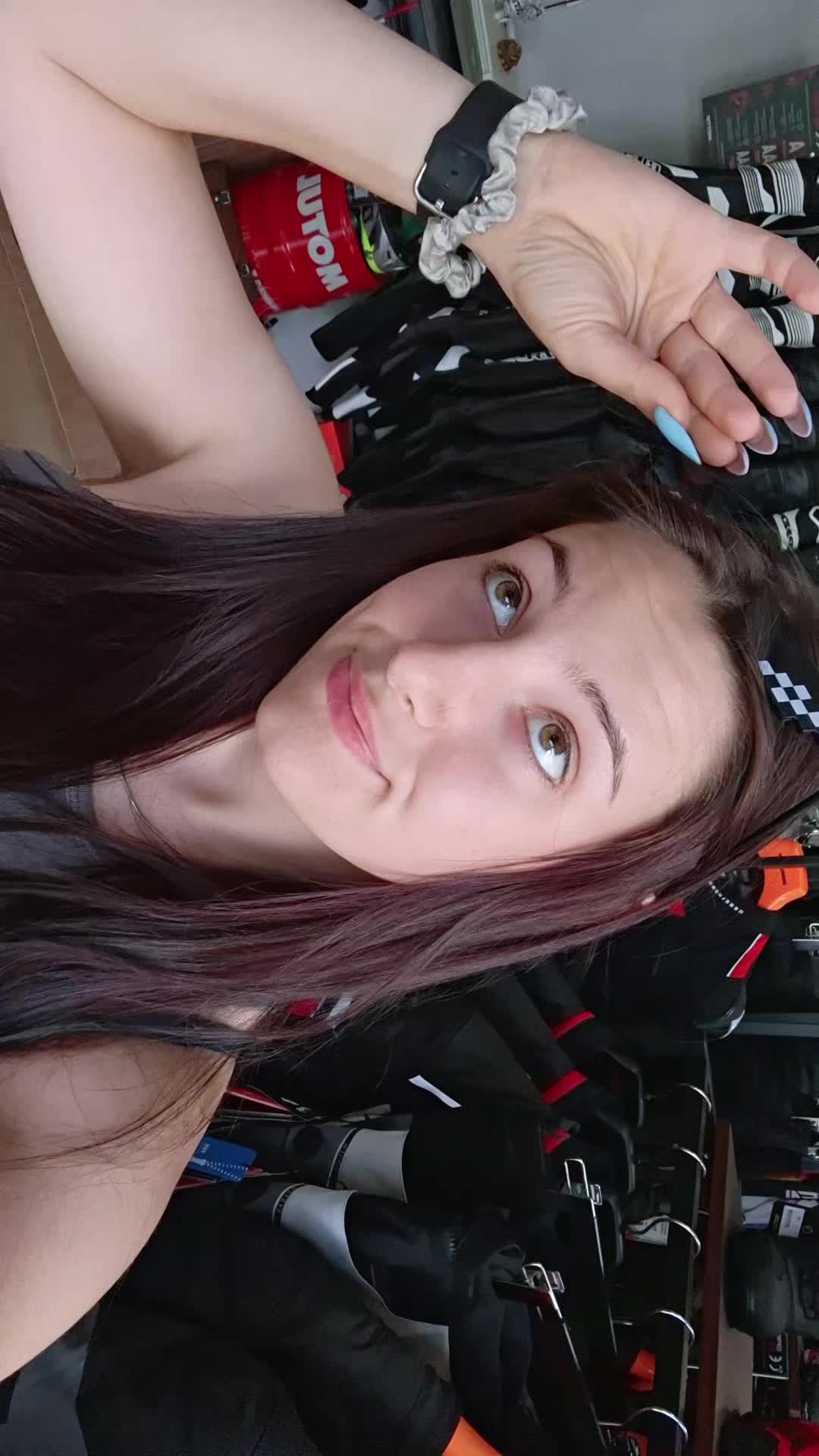 @Zuzi