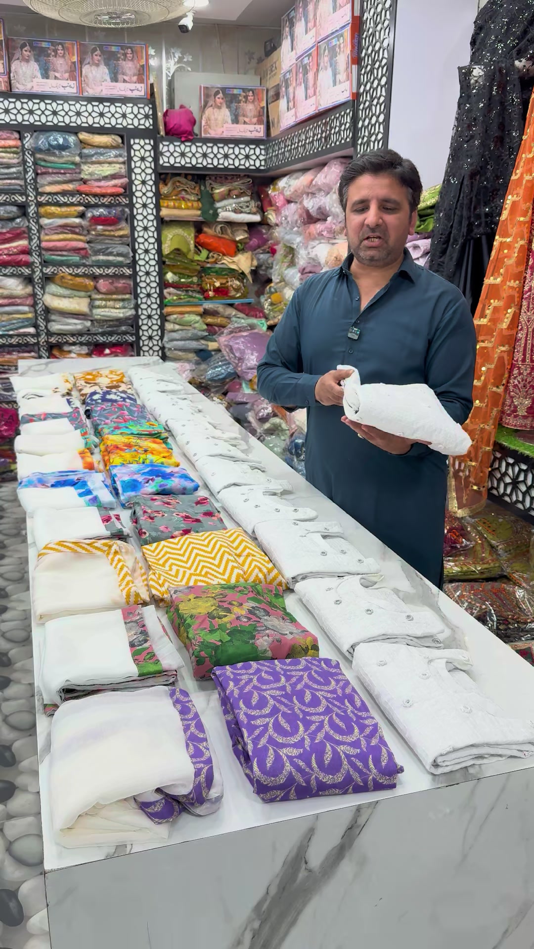 @Zainab Shopping Mall