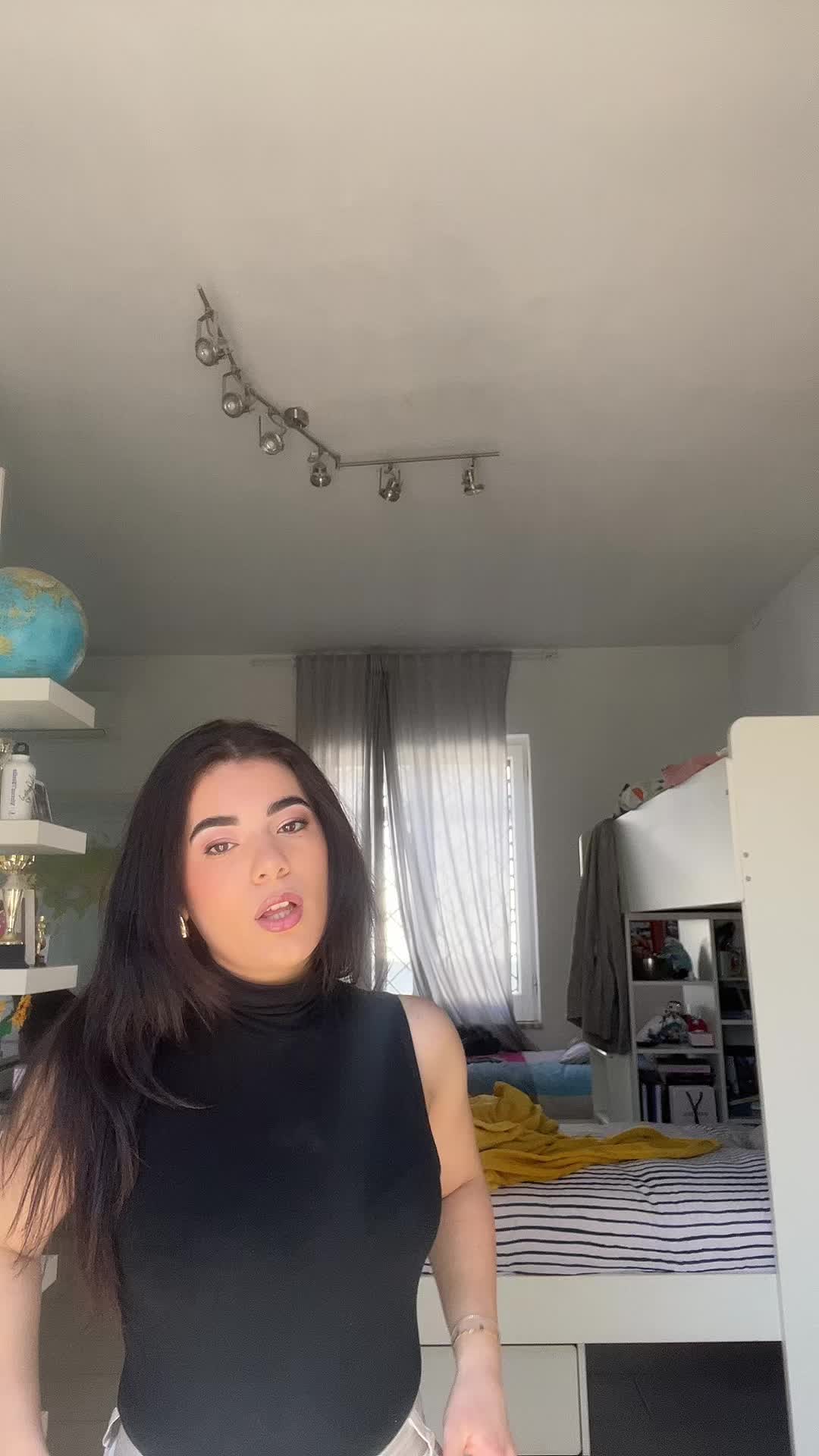 @Alessia🧿