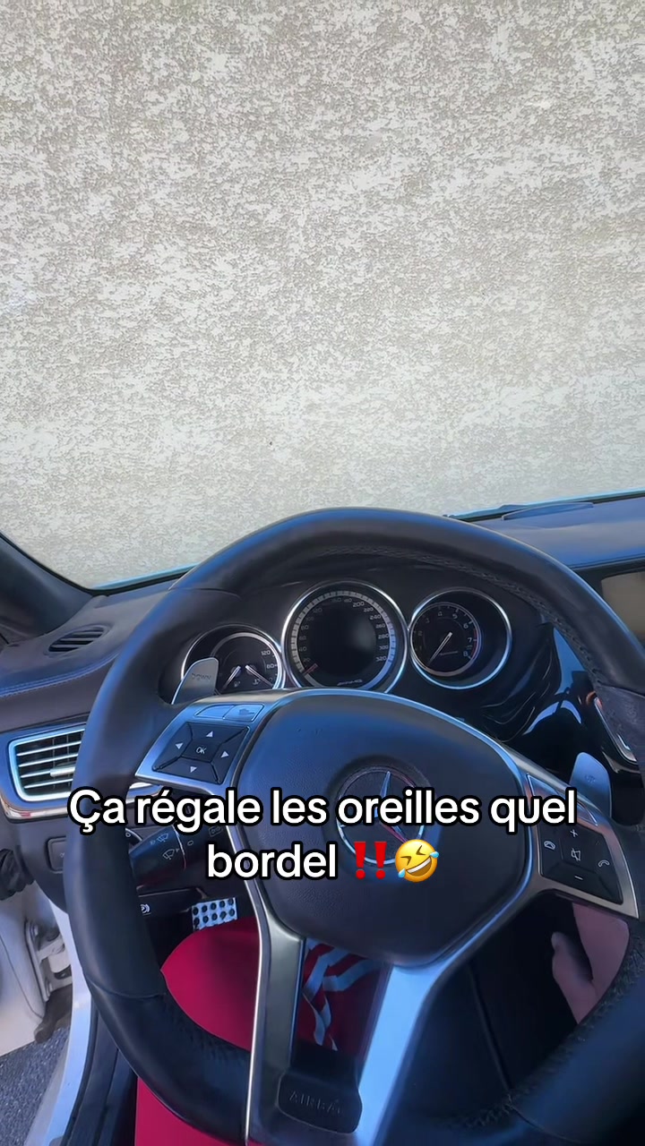 @Les aventures de JUJU
