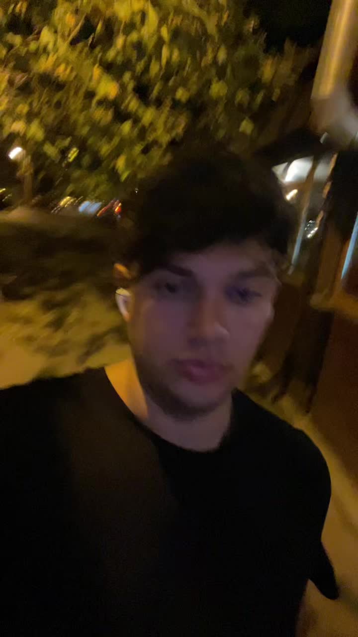 @ronniedaia
