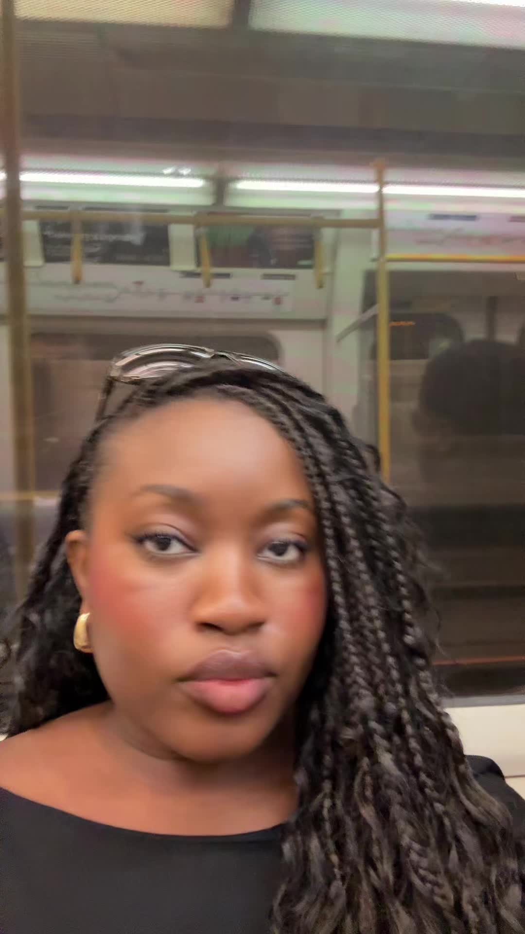 @Laylay