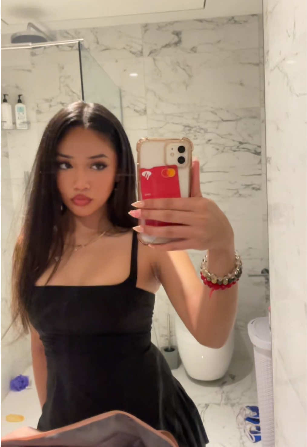 @nina