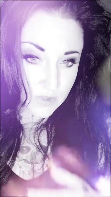 @🦇🥀𝕭𝖊𝖑𝖑𝖆𝖉𝖔𝖓𝖓𝖆🥀🦇