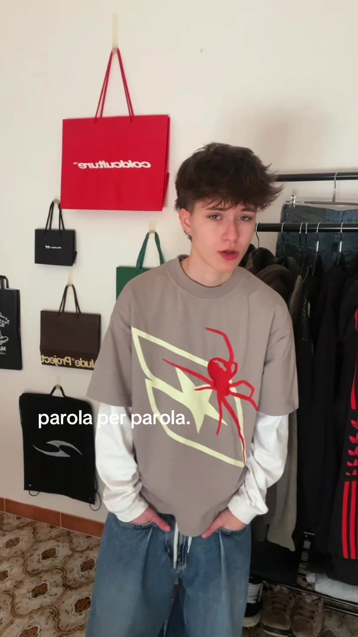 @🪰