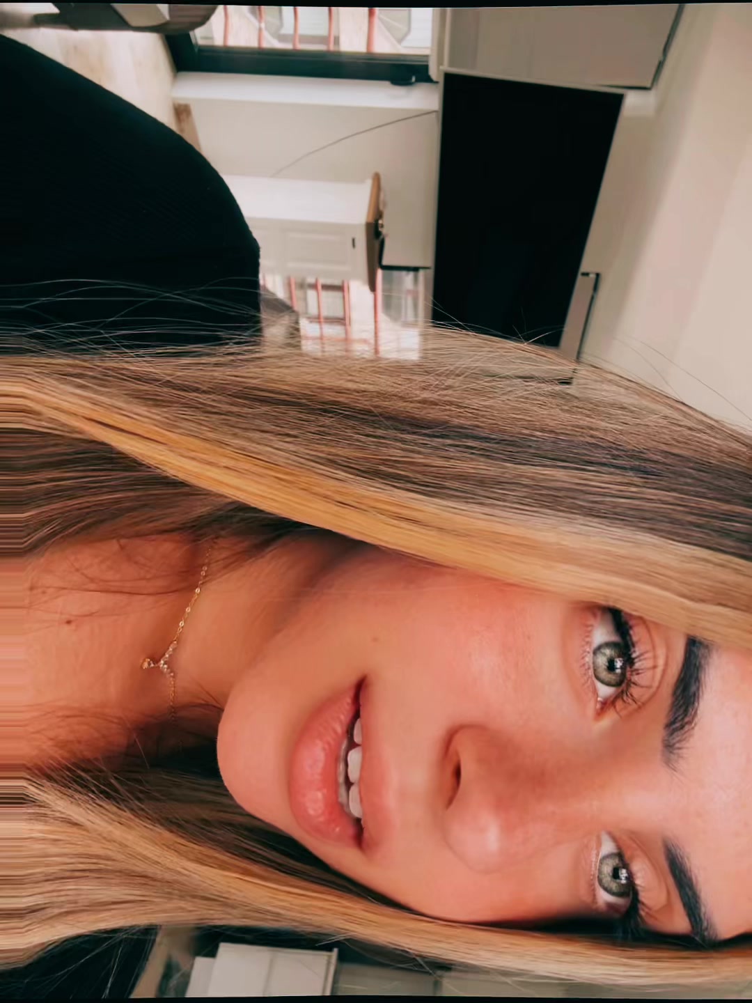 @𝒜𝓃𝓃𝒶🌒