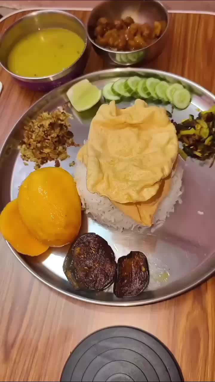 @🌸Eating 😋