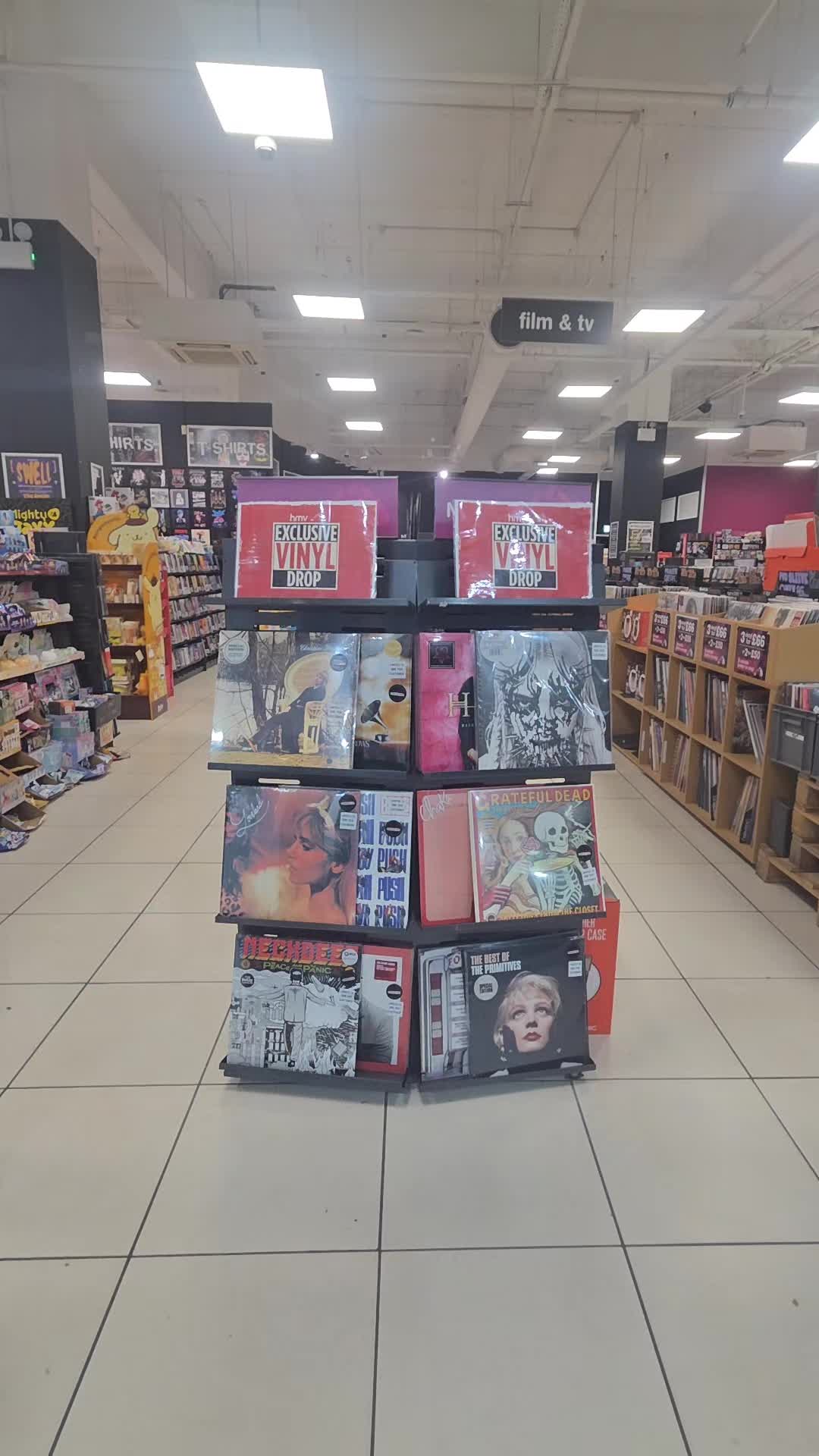 @hmv Preston