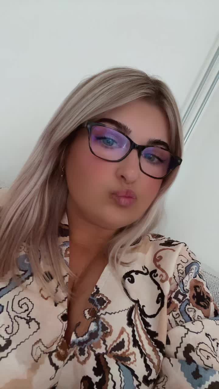@👯🏼♀️-Amé-🦁