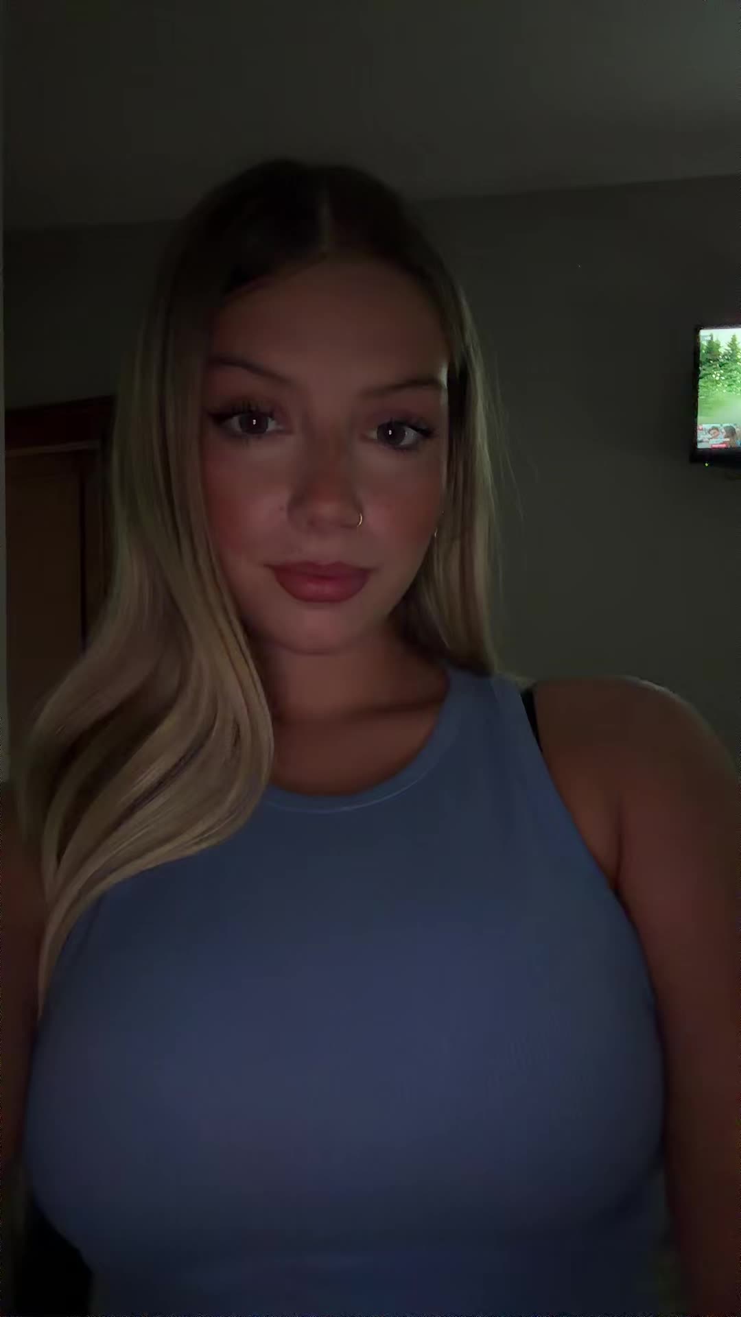 @_yaniiiivv