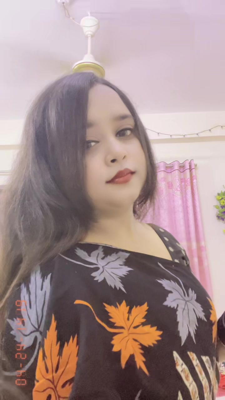 @👸