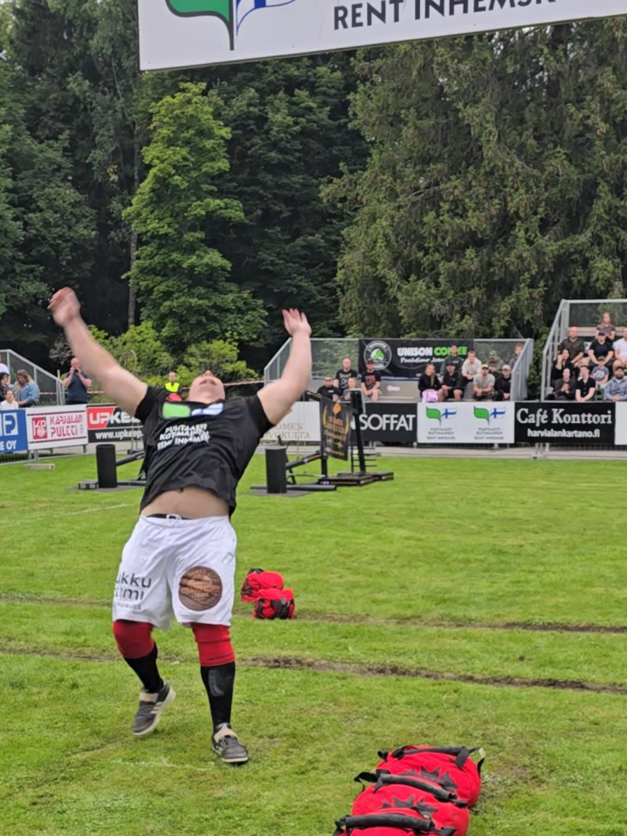 @GianlucaStrongman