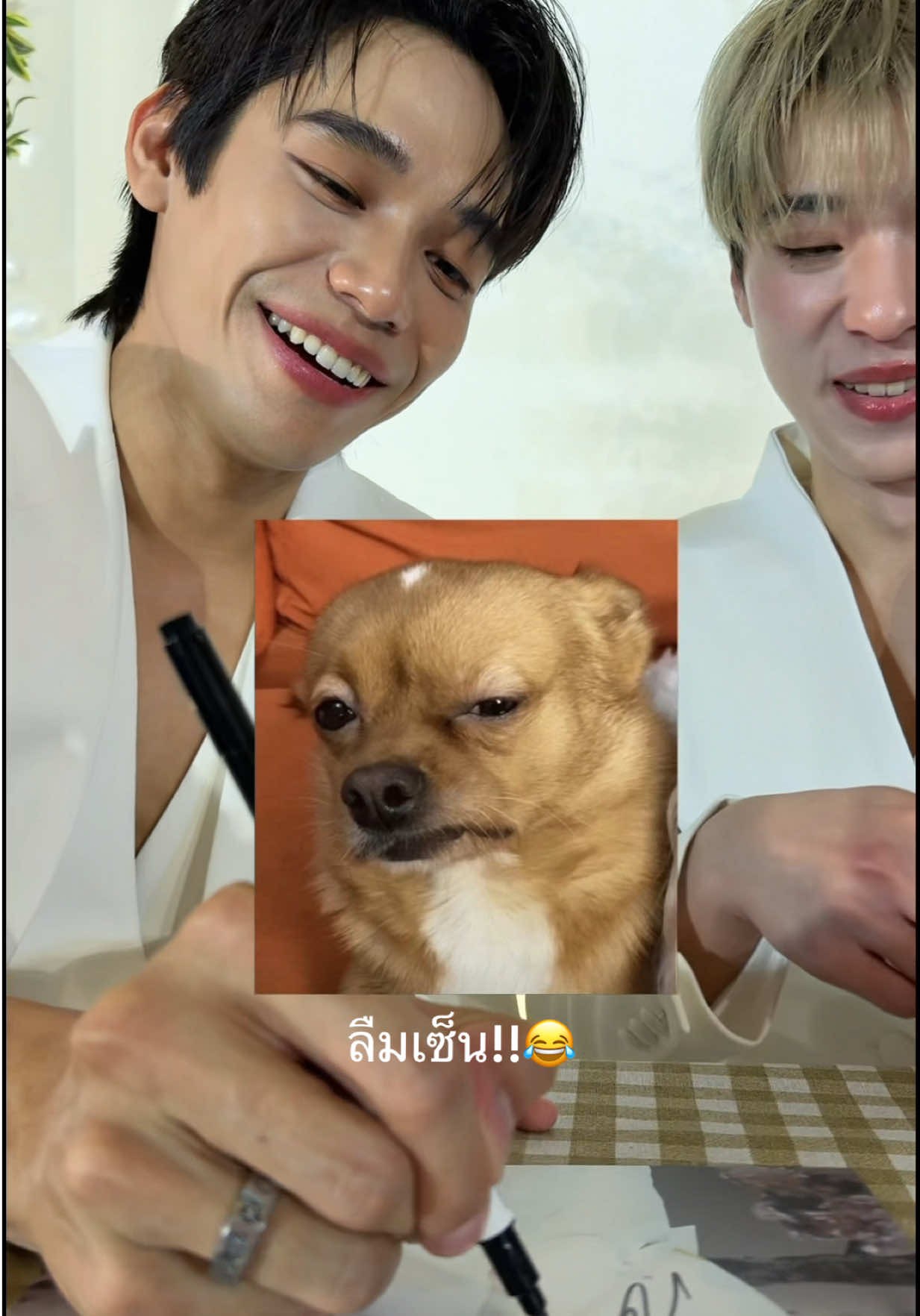 @น้ำหอมที่สวยๆ(เงินโอ้ตตั้งให้)