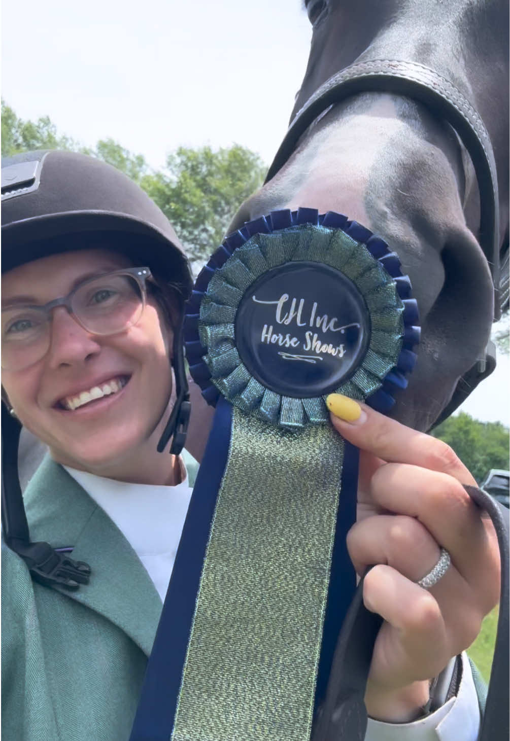 @Equestrian |🦄 Mom
