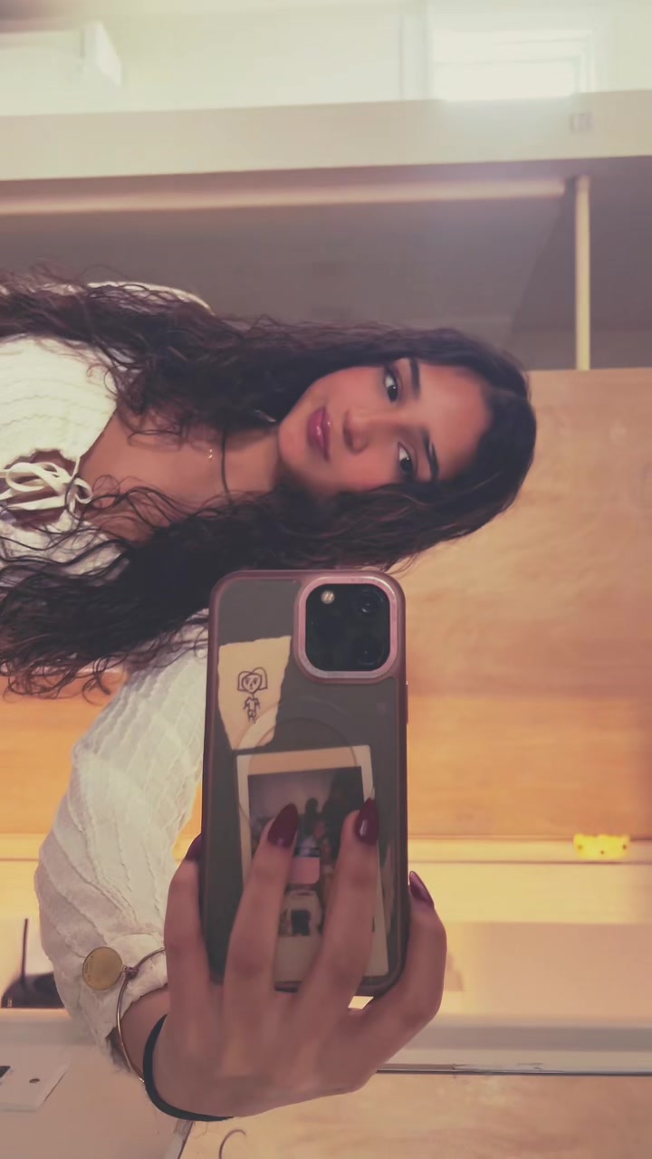 @celinaa