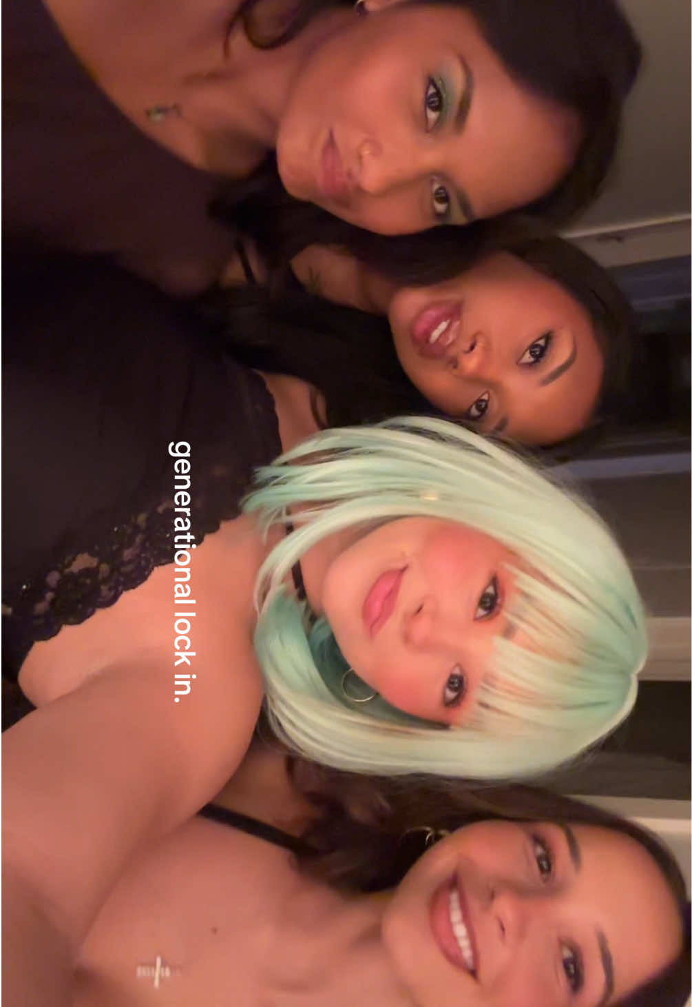 @niaomy